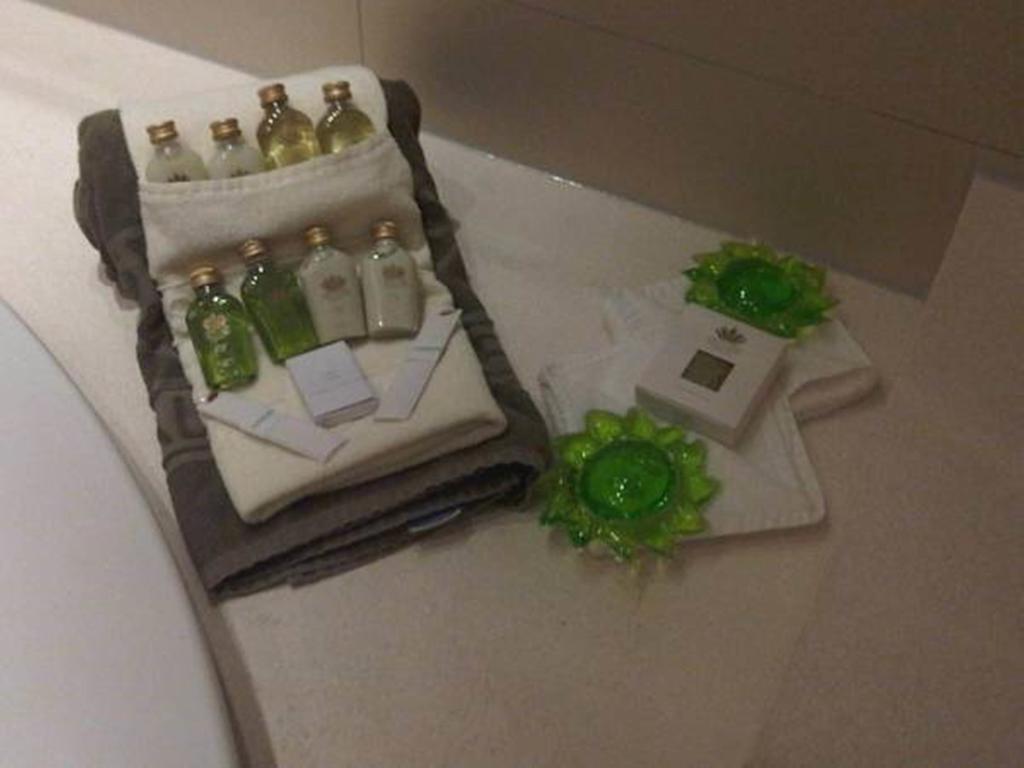 Denis Hotel Abuja Mobushipe Eksteriør billede
