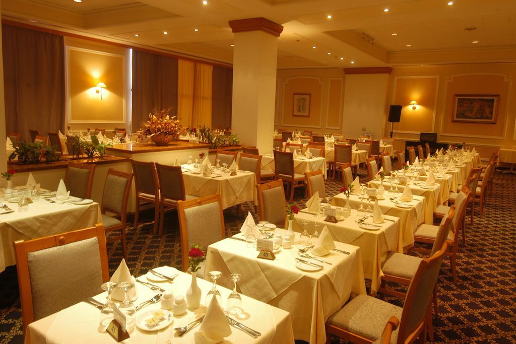 Denis Hotel Abuja Mobushipe Eksteriør billede
