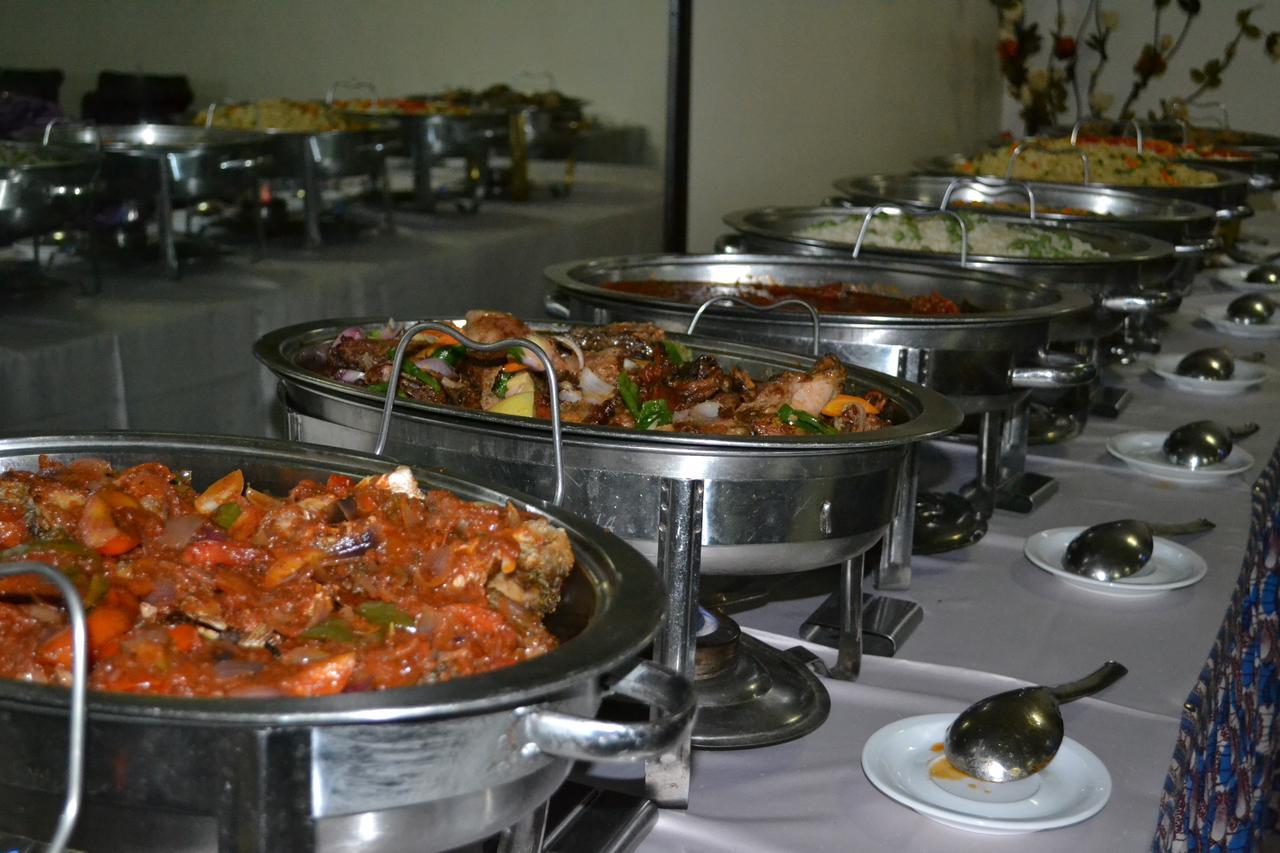 Denis Hotel Abuja Mobushipe Eksteriør billede