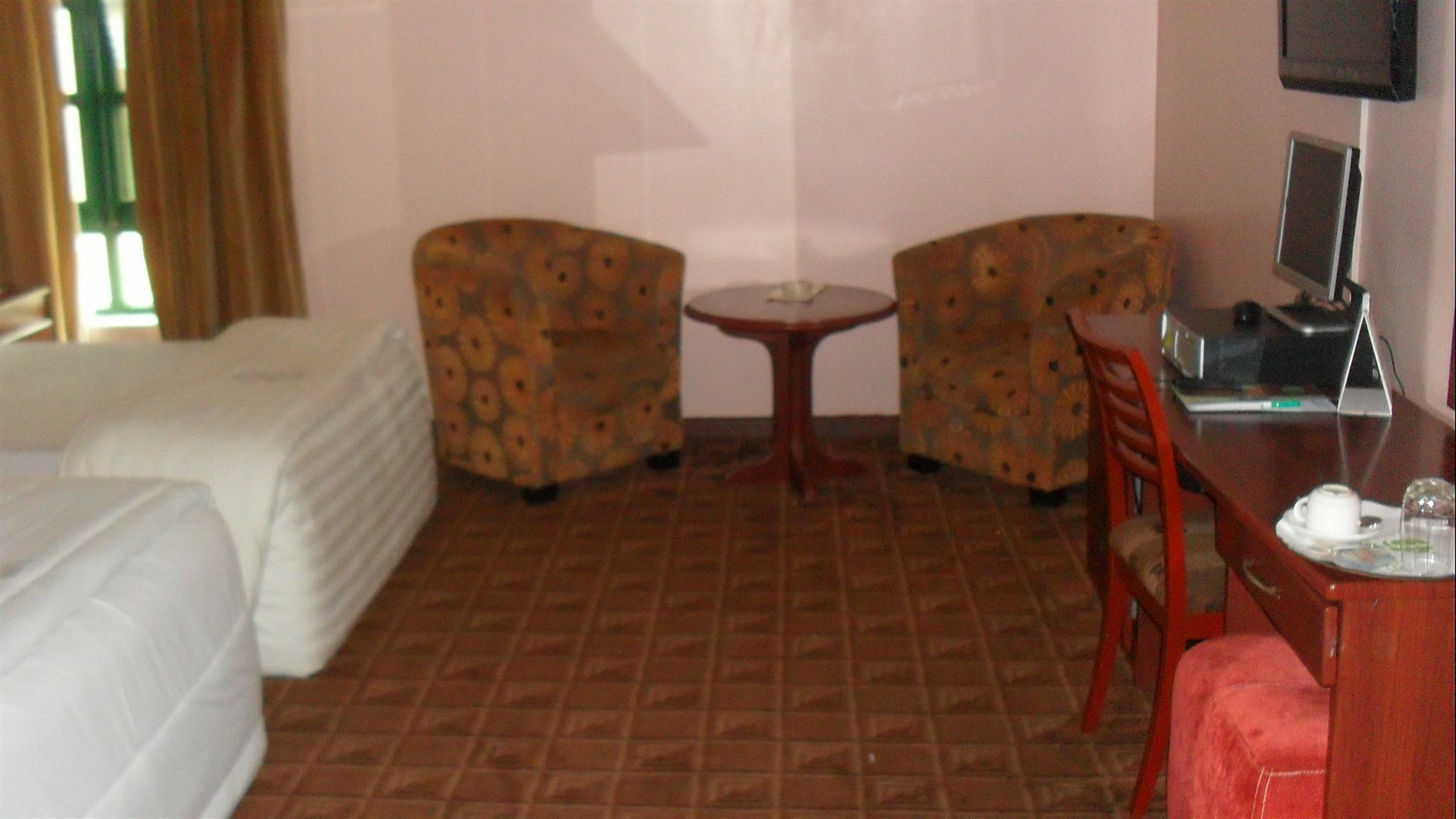Denis Hotel Abuja Mobushipe Eksteriør billede