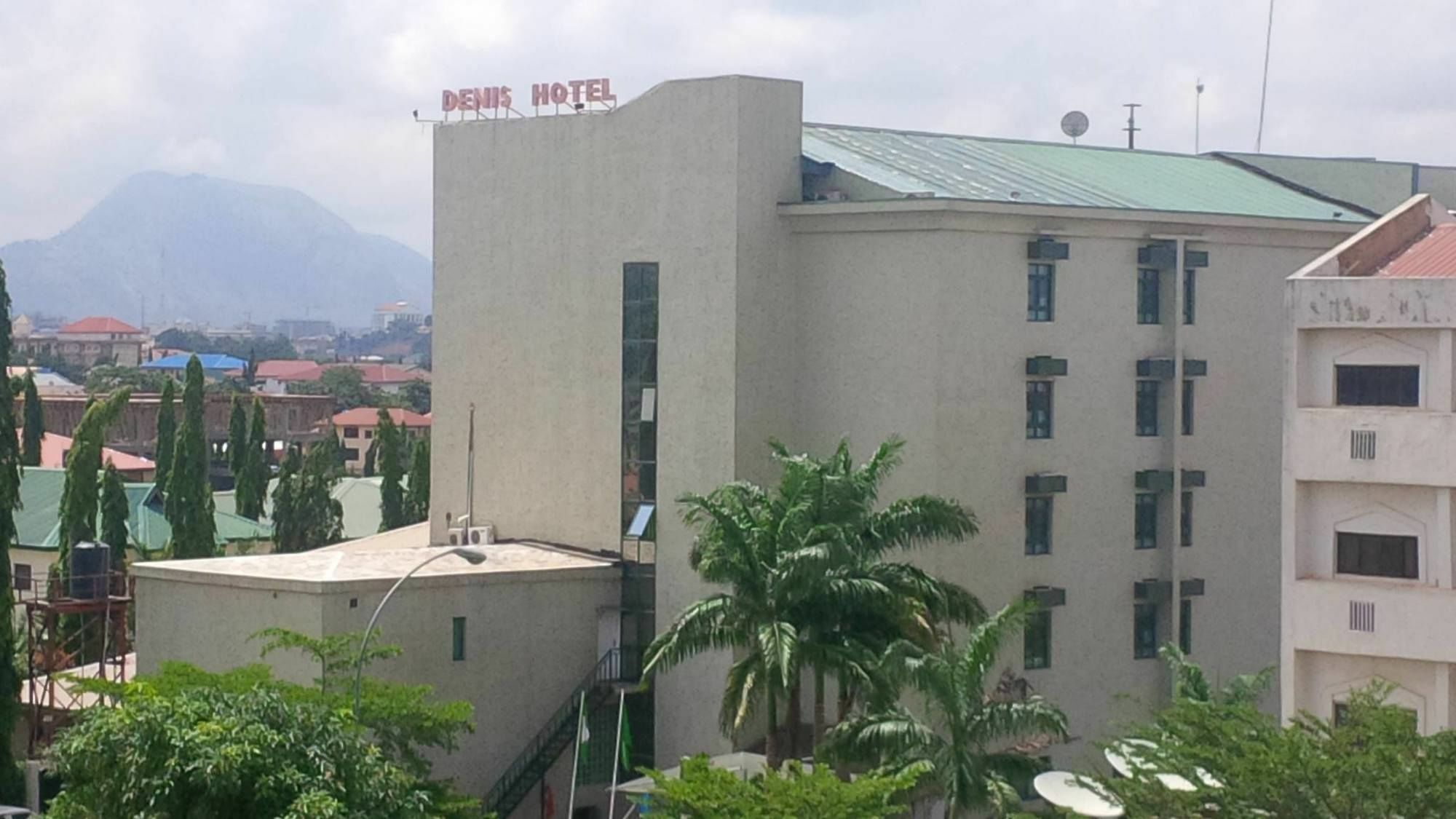 Denis Hotel Abuja Mobushipe Eksteriør billede